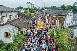 芬奇：让里德下场心里会难受 喜欢关键时刻李凯尔和罗齐尔的对位